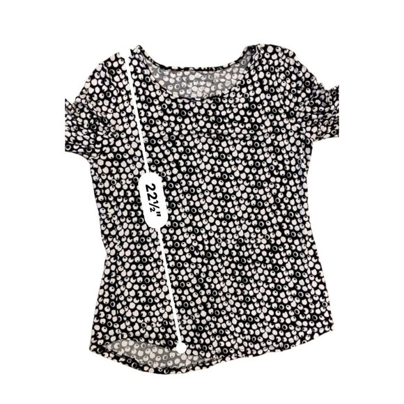 APT.9 Essentials black and white 1/2 sleeve asymmetrical hem stretch print top - Picture 7 of 8